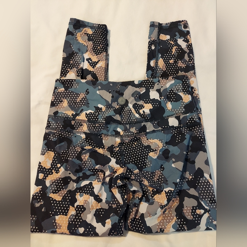 Varley Biona Tight in Blue Pink Camo - High Rise Active Leggings - Picture 8 of 8
